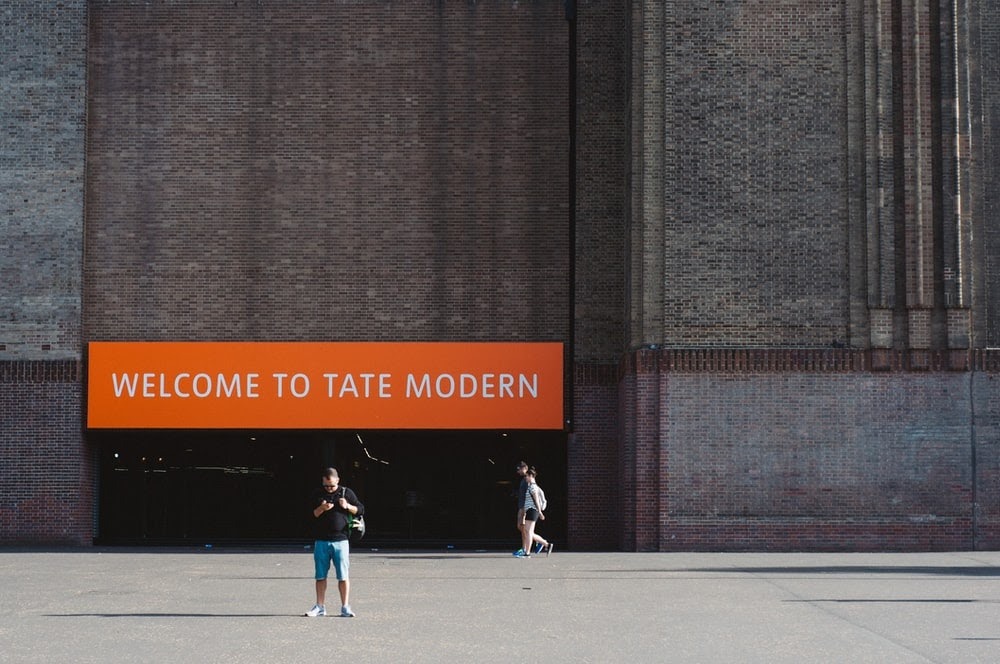 entrance to the Tate Museum